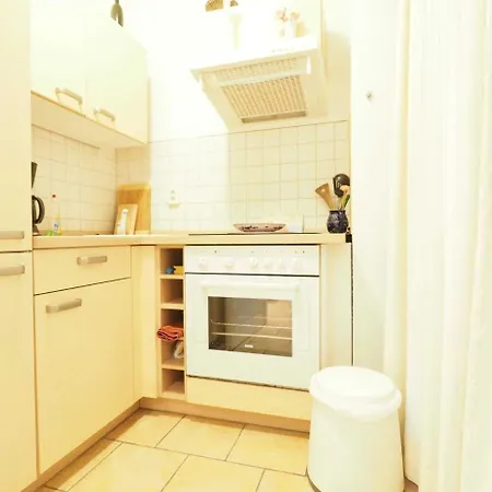 Kapitaenshaus Josame 2, Nur 350 M Zum *