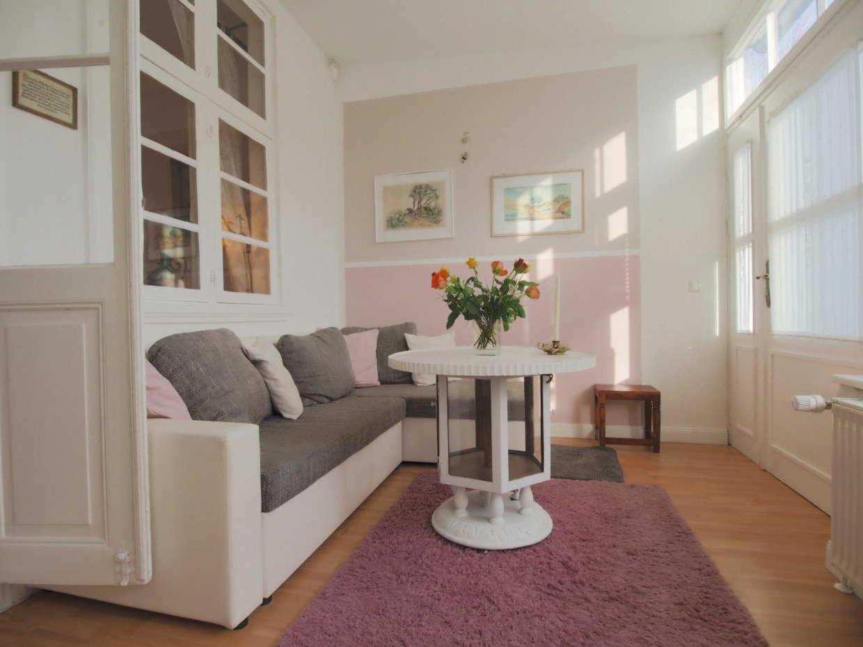 Kapitaenshaus Josame 2, Nur 350 M Zum Apartment Rostock